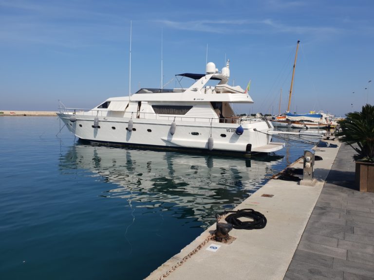 alalunga sailing yacht